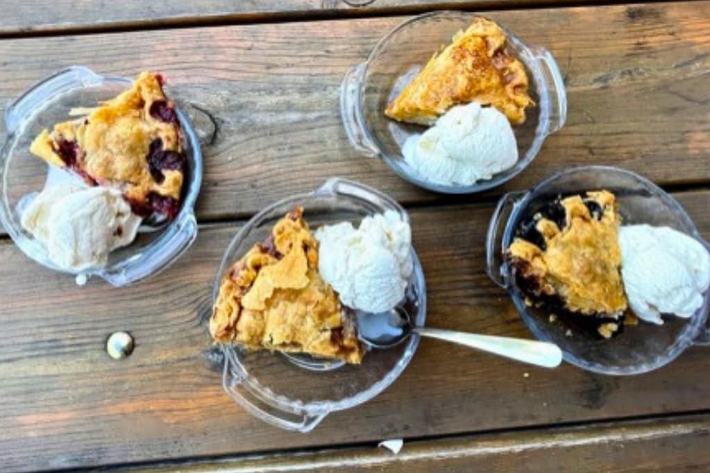 About Simply Living Happy Cherry Pie